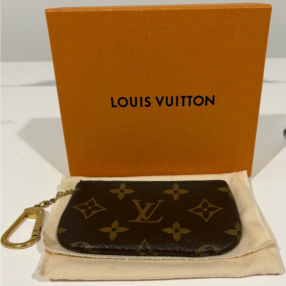 SOLD Louis Vuitton Key Pouch